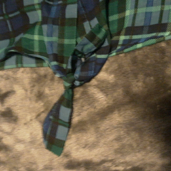 plaid button-up mid-sleeve top - Picture 3 of 6